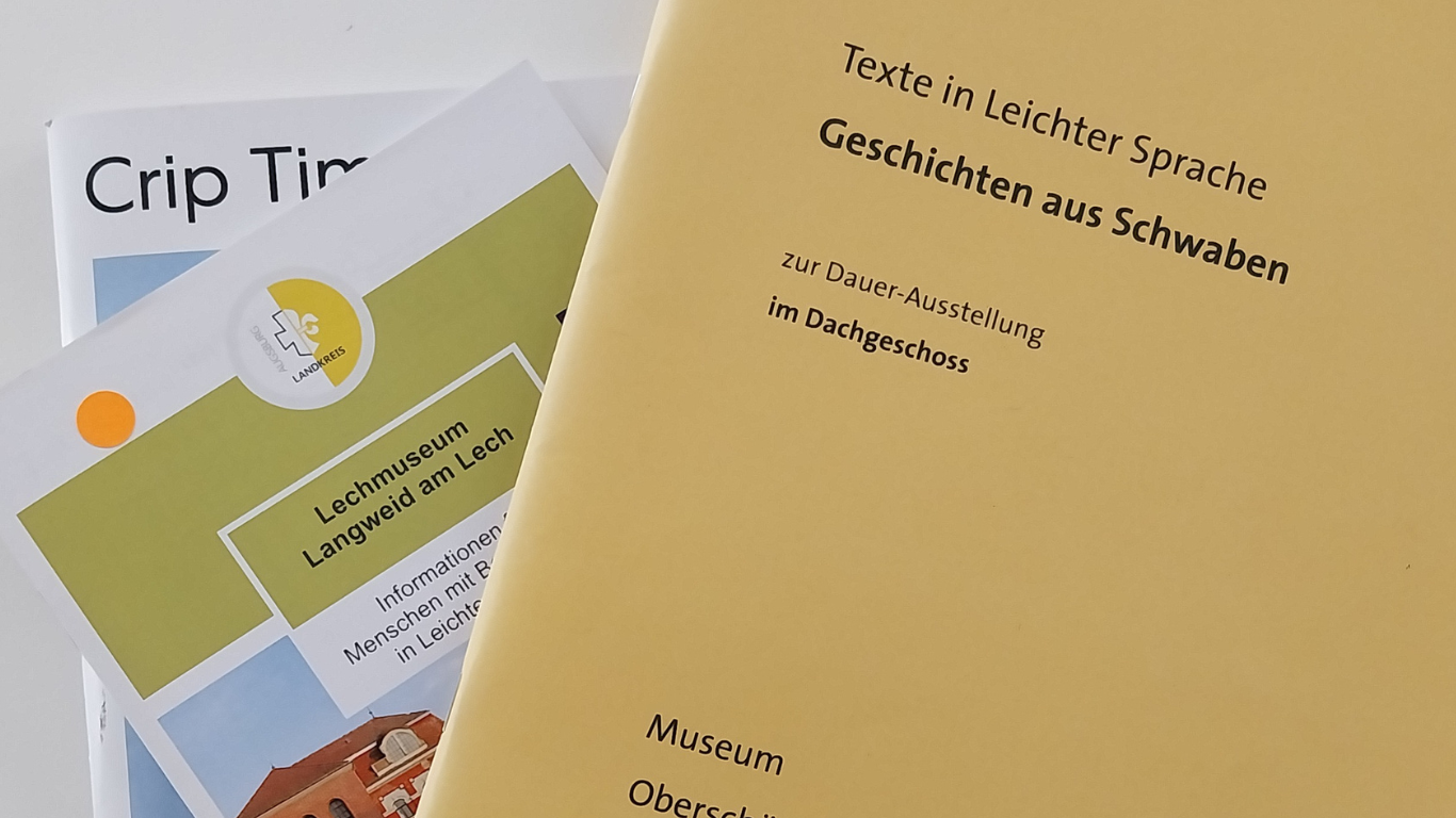 Drei Hefte von Museen und Ausstellungen in Leichter Sprache